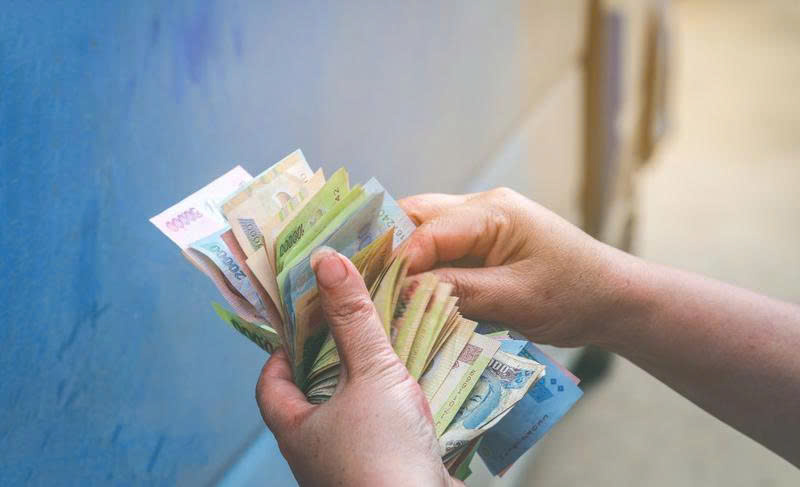 Cơ cấu nợ