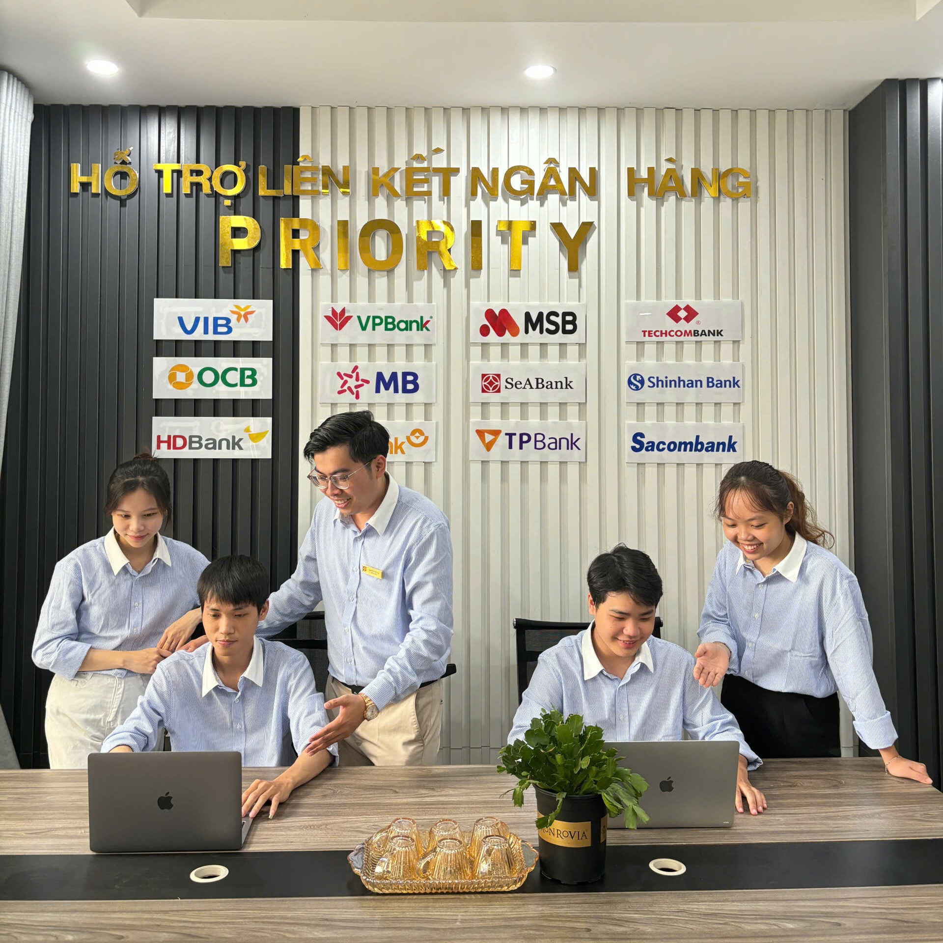 Tư vấn & Tái cấu trúc tài chính, UBank Solution