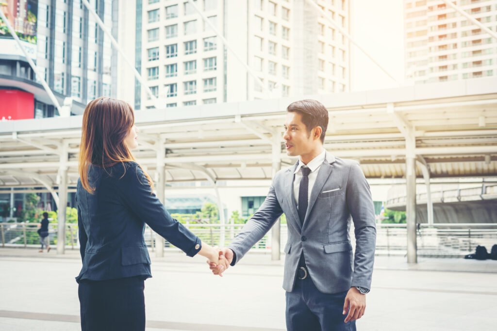 so sánh ubank solution và môi giới tự do giải pháp vay vốn hiệu quả